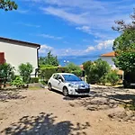 Beakovic By Interhome *