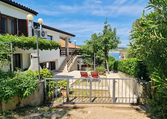 Beakovic By Interhome Silo (Krk)